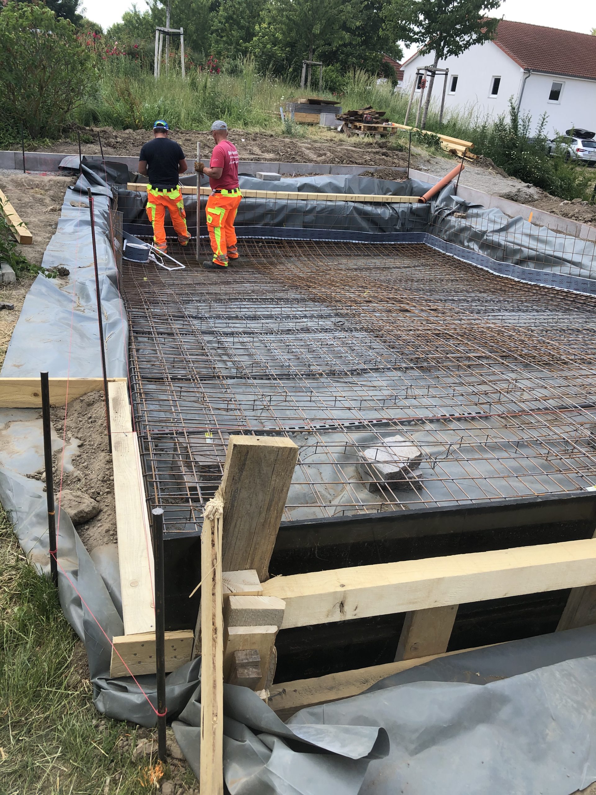 Tiefborde mit Rückenstütze – Kai Schumann Bau Bauunternehmung Pater